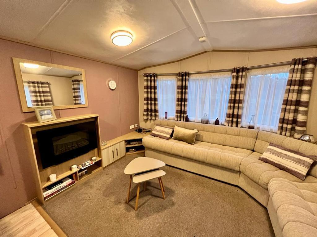 2 Bedroom Lakeview Lodge - Ensuite & Balcony Deck Carnforth Eksteriør billede